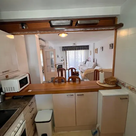 Beautiful 2 Beds-near Coast With Pool & Balcony Mijas